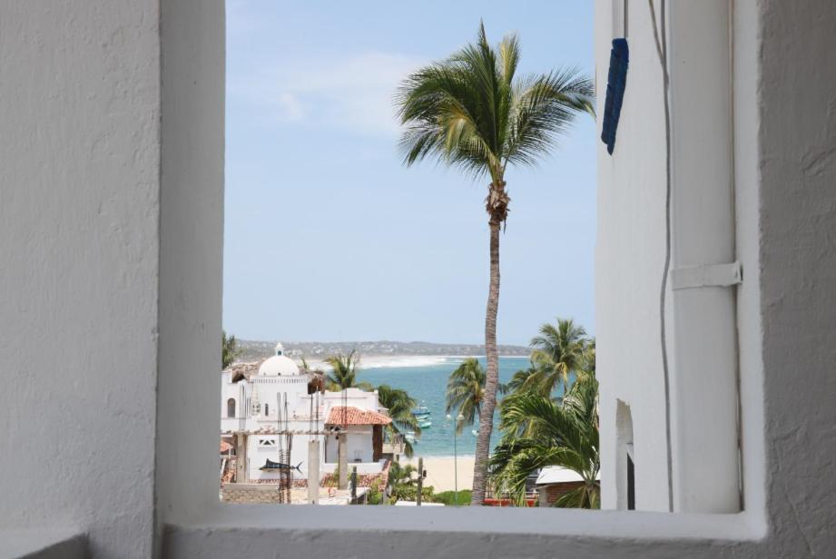 Hotel & Hostal Mayflower Puerto Escondido  Εξωτερικό φωτογραφία